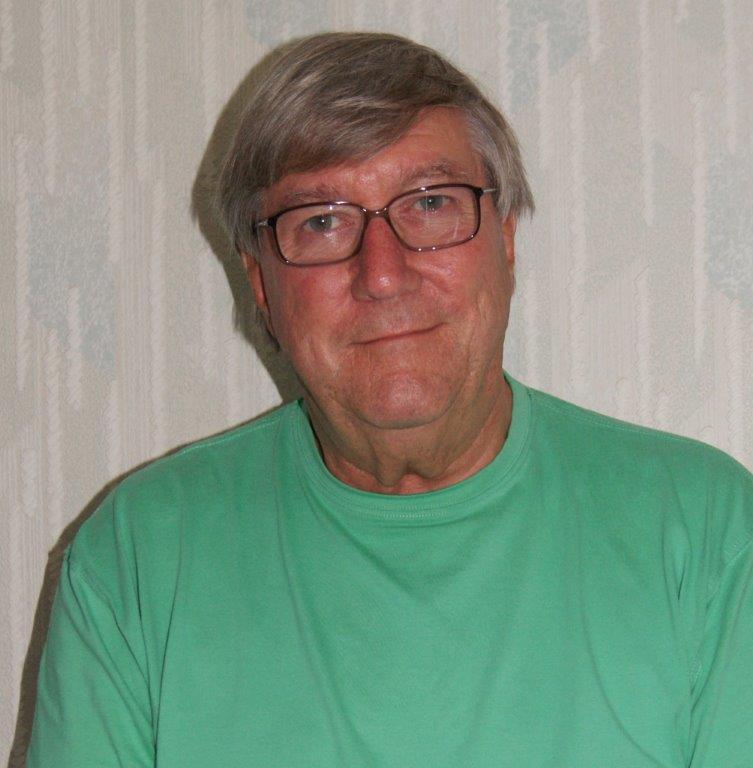 Roger portrait in green August 2011
